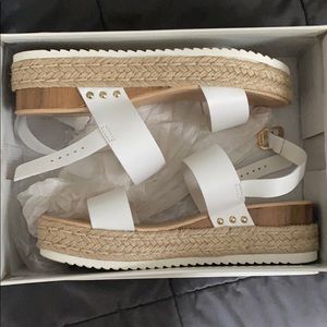 Steven Madden Sandals!